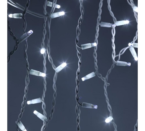 Светодиодная новогодняя гирлянда ERAPS-BK2 бахрома 2x1 м холодный белый свет 120 LED  Б0051891  ЭРА