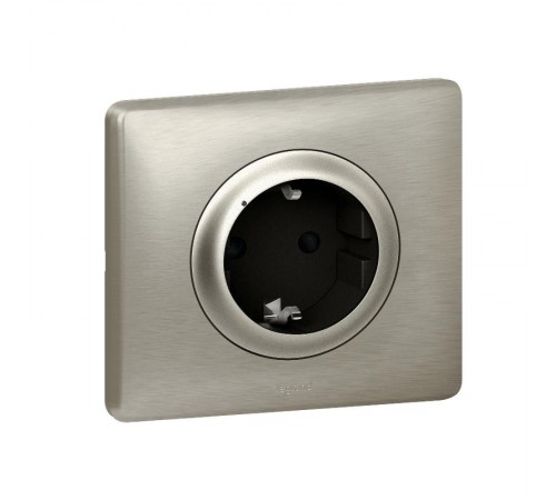 Розетка умная с/з Celiane 16А 230В рамка титан; титан Netatmo  064837  Legrand
