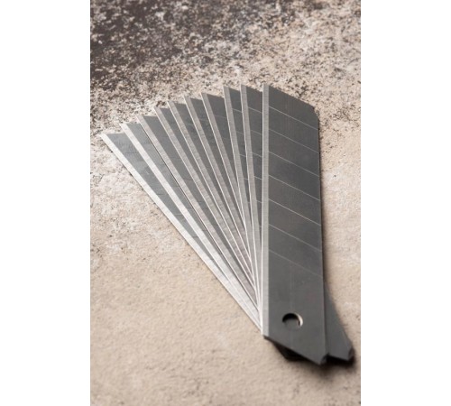 Набор сегментированных лезвий 18 мм НС-20 Master  cm-s20-ms  EKF