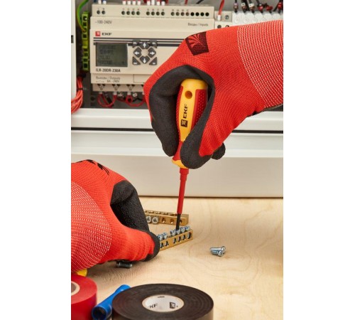 Отвертка Expert PH0x60 мм 1000В EKF PROximaph-0-60-exp-inEKF