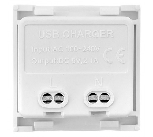 Розетка USB A+C, 2.1А, 2 гнезда, без индикатора, белая 45*45мм  E2MR2-21USB-10-AC  EKF