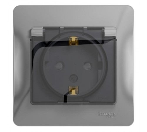 Glossa Алюминий Розетка с заземлением со шторками с крышкой, IP44 (в сборе с рамкой)  GSL000348  SE