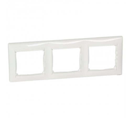 Valena Белый Рамка 3-ая гориз  774453  Legrand