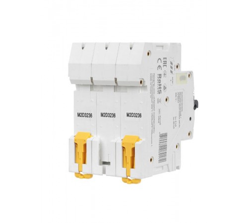 Выключатель автоматический трехполюсный M06N 3P D 32А 6кА ARMAT  AR-M06N-3-D032  IEK