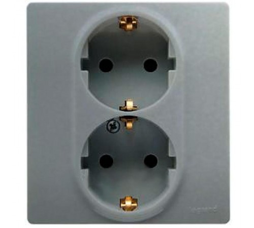 Etika Алюминий Розетка 2-я с заземлением со шторками, автозажимные клеммы  672433  Legrand