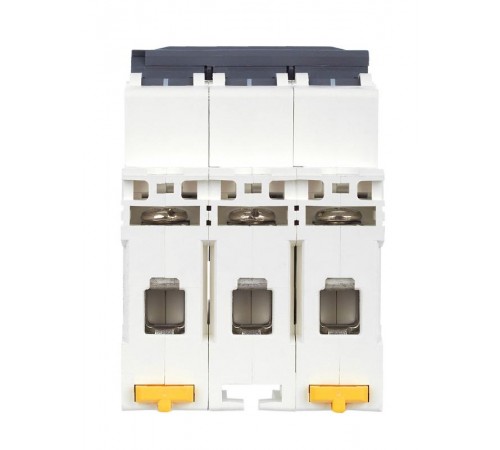 Выключатель автоматический трехполюсный M10N 3P C 40А 10кА ARMAT  AR-M10N-3-C040  IEK