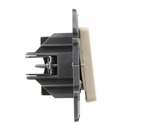 Inspiria Слоновая кость Выключатель 3-клавишный 10АХ 250В винтовые зажимы  673541  Legrand