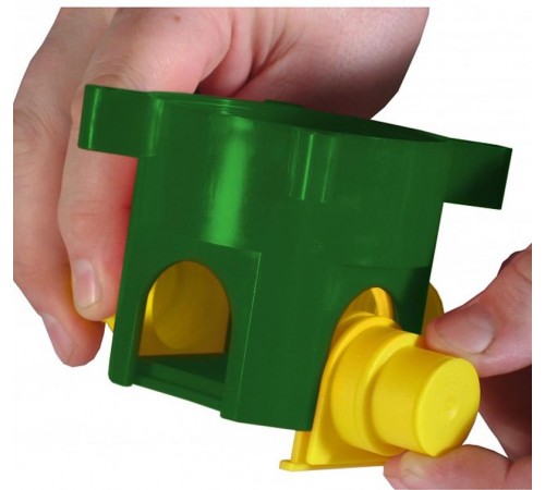 Коробка установочная 70х66,5 (внутр. разм) для монолитных стен, 4 ввода,  высота 72 мм, IP 44  КУ1301  HEGEL