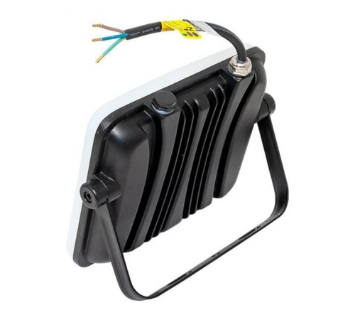 Прожектор светодиодный СДО-4004 50Вт 4000К IP65 с равномерной засветкой LUMA EKF  FLL-4004-50-4000  EKF