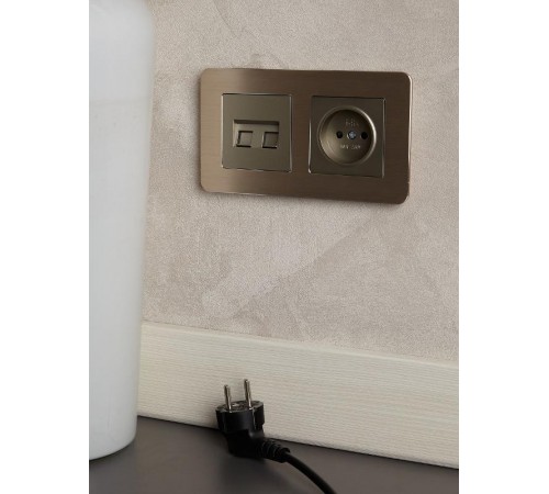 BRITE Рамка 2-ая РУ-2-1-Бр металл шампань RE AL  BR-M22-M-21-K37  IEK