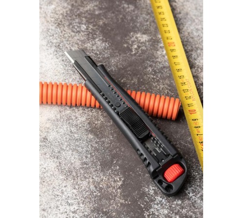 Нож строительно-монтажный 18 мм НСМ-80 (SK4) Heavy Duty (до 60 кг) EKF Professional  ncm-80-pro  EKF