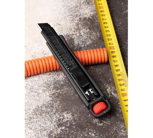 Нож строительно-монтажный 18 мм НСМ-80 (SK4) Heavy Duty (до 60 кг) EKF Professional  ncm-80-pro  EKF