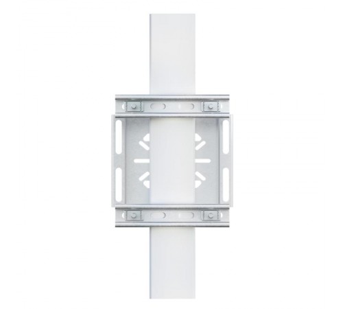 Монтажная пластина 226х226х15 мм, горячеоцинкованная  BMF1810HDZ  DKC