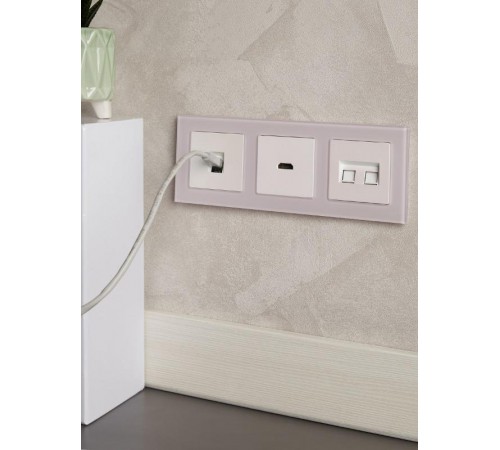 BRITE Розетка компьютерная RJ45 кат.6 РК11-БрЖ жемчуг  BR-K10-2-K36  IEK