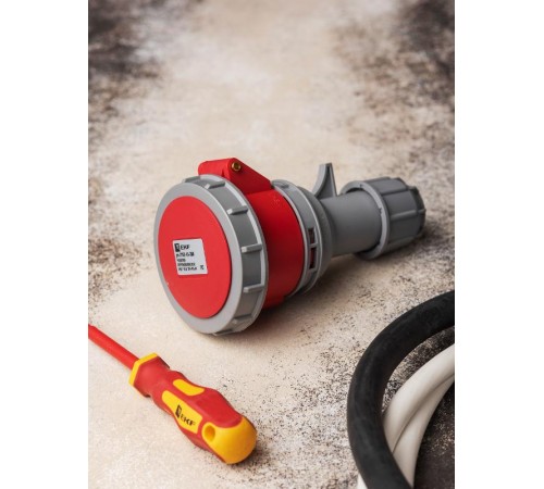 Розетка переносная 2152 3Р+РЕ+N 16А 380В IP67 EKF PROxima  ps-2152-16-380  EKF