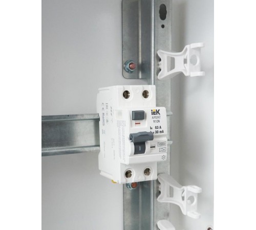 Выключатель дифференциальный (УЗО) R10N 2P 63А 30мА тип A ARMAT  AR-R10N-2-063A030  IEK