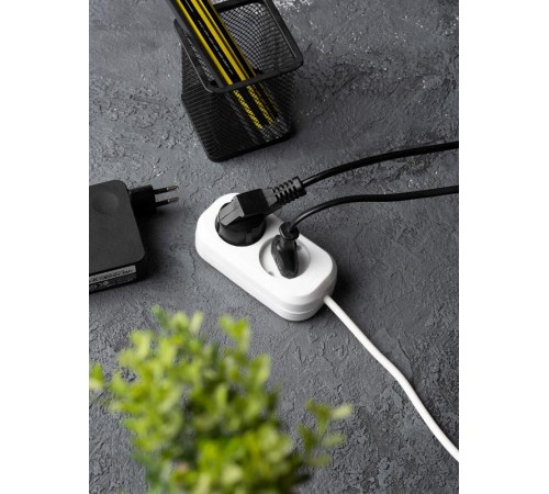 Удлинитель "Эксперт" 2 гнезда  3 метра 10А/2,2кВт без заземления ПВС 2х0,75  EKF PROximaUBA10-275-2-03EKF