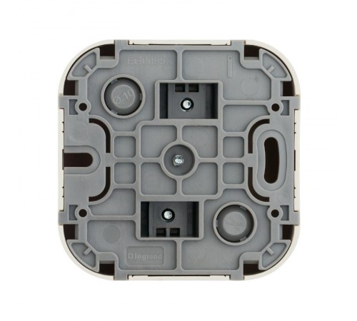 Розетка для радиотрансляционной сети - Legrand Quteo - IP20 накладной монтаж - слоновая кость  782249  Legrand