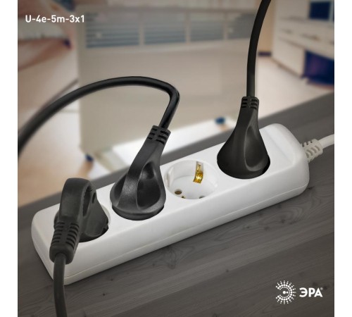 Удлинитель 4 гнезда 5м с/з U-4e-5m ПВС  Б0028375  ЭРА