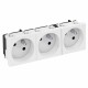 Розетка тройная 33° франц. стандарт, 250 В, 16A (белый) (STD-F3 RW3)  6120262  OBO Bettermann