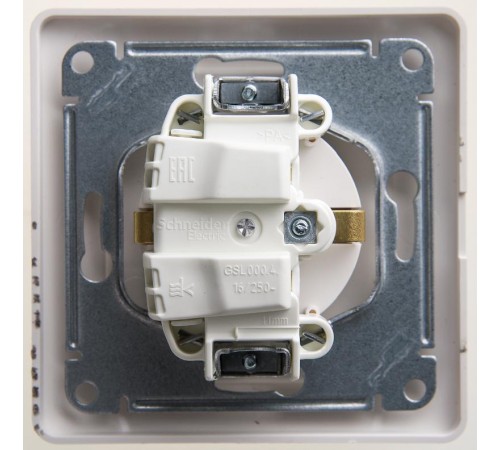 Glossa Перламутр Розетка с заземлением со шторками с крышкой, 16А, IP20 (в сборе)  GSL000646  SE