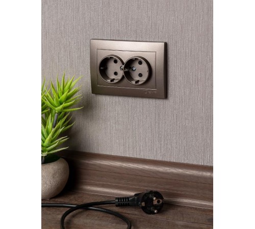 Валенсия лицевая панель розетки 2-местной с/з 16А графит с защ. штор. EKF PROxima   ESR16-L-128-60   EKF