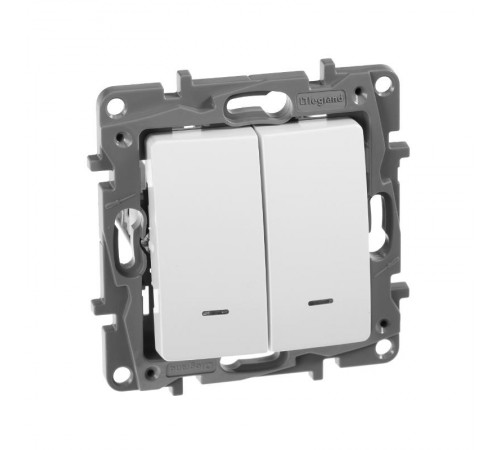 Etika Белый Переключатель 2-клавишный с подсветкой, 10А, автозажимные клеммы  672216  Legrand