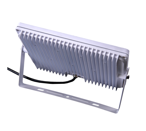 Прожектор светодиодный 100Вт SkatLED LL-100m  615  Бастион