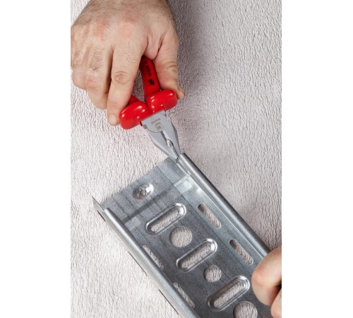 Пассатижи Master 160 мм 1000В EKF Basic    pas-160-mas-in   EKF