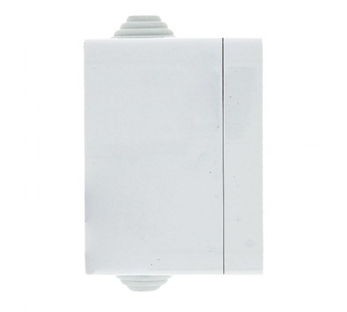 Прага Розетка 1-местная 10А без заземления IP44 белая EKF  EKR10-022-10-44  EKF