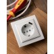 Розетка 1-местная СП с/з Минск 16А белая с защ. штор. с USB  EKF  ERR16-028-100-USB  EKF