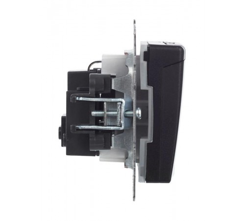 BRITE Розетка с заземлением со шторками с кр. 16А IP44 РСбш10-3-44-БрЧ черный  BR-R16-16-44-K02  IEK