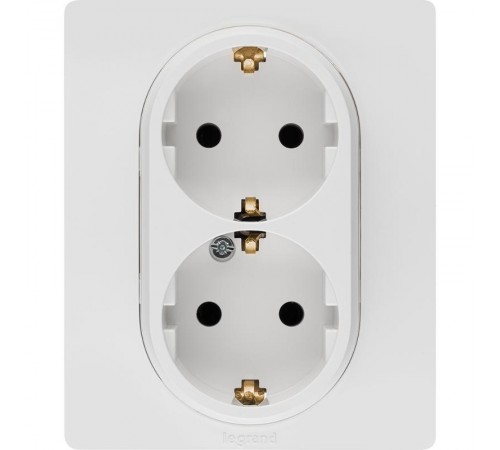 Etika Белый Двойная розетка с заземлением, винтовые клеммы  672223  Legrand