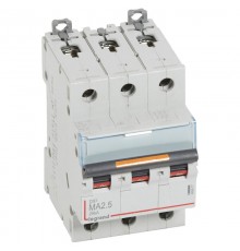 Выключатель автоматический трехполюсный DX3 2,5А MA 25кА  409877  Legrand
