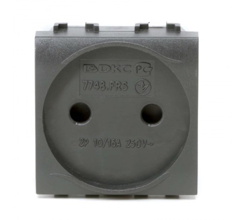 Электрическая розетка. без заземления. со шторками. черная. 2 мод.  77483N  DKC