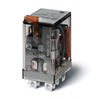 Миниатюрное силовое электромеханическое реле; монтаж в розетку или наконечники Faston (4.8х0.5мм); 2CO 12A  563280240054PAS  Finder