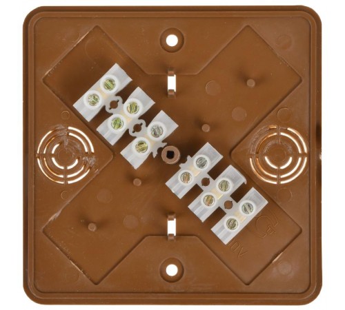 Коробка распределительная КМ41222-05 для о/п 104х104х44 мм дуб (6 клемм 6 мм2)  UKO10-100-100-044-K24  IEK