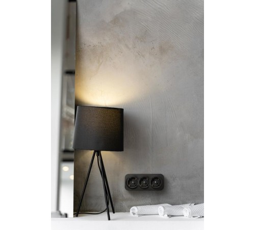 Quteo Чёрный Розетка 3-я с заземлением со шторками16А винтовые зажимы  782473  Legrand