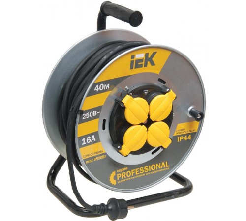 Катушка УК40 на мет с т/з 4 места 2Р+PЕ/40м КГ 3х2,5мм2 IP44 "Professional"  WKP17-16-04-40-44  IEK