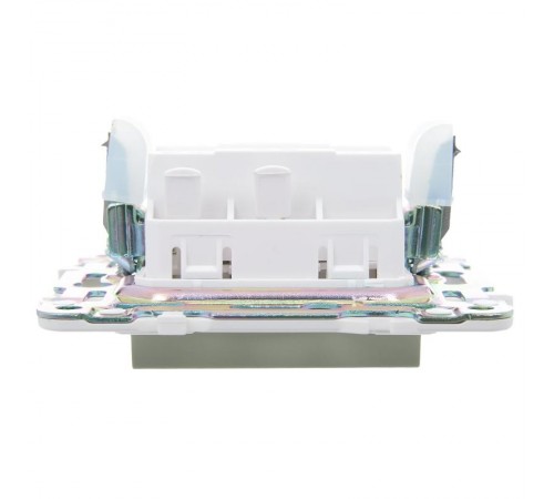 SKANDY Выключатель 1-клавишный перекрестный 10А SK-V03B бежевый   SK-V13-0-10-K10  IEK