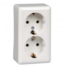Хит Белый О/У Розетка 2-ая с заземлением без шторок 16А, 250В  RA16-238-B  SE