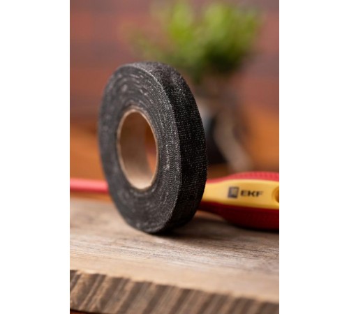 Изолента ХБ 1-ПОЛ 15мм/10м (100г) EKF PROxima  plc-hb-pol1-1  EKF