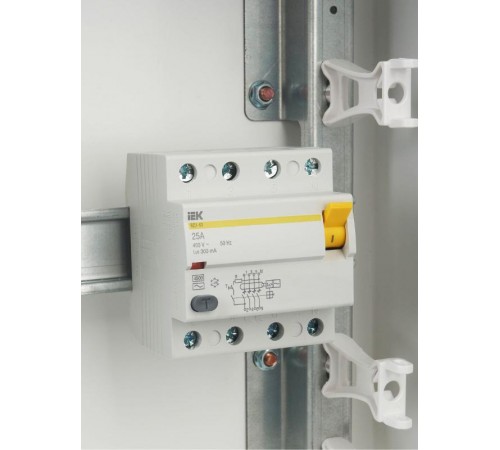 Выключатель дифференциальный (УЗО) ВД1-63 4п 25А 300мА тип AC  MDV10-4-025-300  IEK