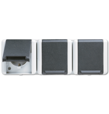 Тройная  горизонтальная SCHUKO-розетка 16A 250V ~; для накладного монтажа IP44 8230W Jung