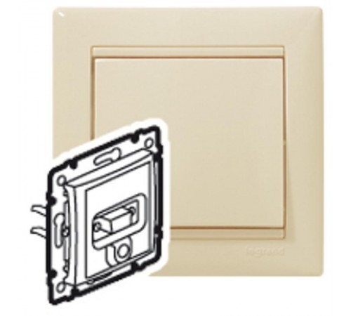 Valena Белый Розетка HD15+Jack 3,5  770082  Legrand