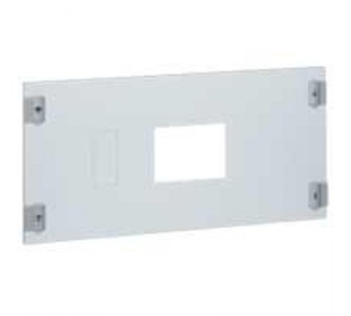 Металлическая лицевая панель XL3 800/4000 - для 1 DPX 630 с УЗО или без него - гориз. монтаж - высота 300 мм - 24 модуля  020823  Legrand