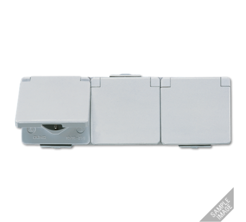 Штепсельная розетка SCHUKO для накладного монтажа тройная горизонтальная IP44  623NAW  Jung