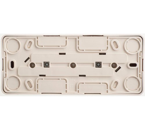 Этюд Кремовый О/У Розетка 3-ая с заземлением со шторками 16А 250B  PA16-012K  SE