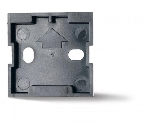 Адаптер для монтажа на панель для 11 серии  01101  Finder