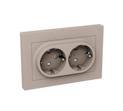 Механизм розетки двойной, 16А, с заземлением, со шторками, с рамкой, кремовый Эпика  UP1-SOI-211 EKF